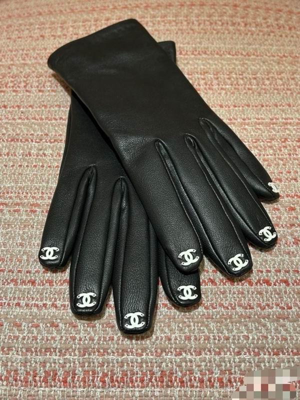 CHanel Gloves M L hm50